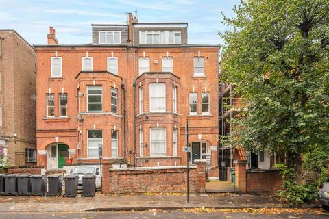 Fordwych Road, Cricklewood, London, NW2