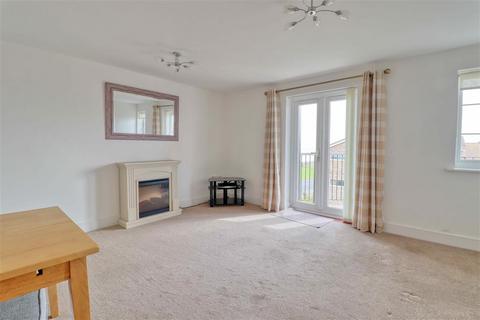 2 bedroom apartment for sale, Clacton on Sea CO15