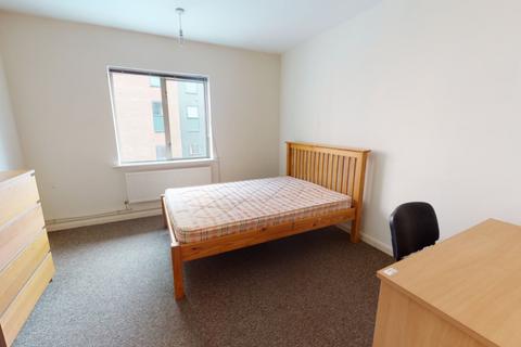 2 bedroom flat to rent, Royal Victoria Court, Gamble Street, Nottingham, Nottinghamshire, NG7