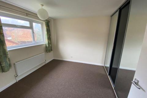 3 bedroom semi-detached house to rent, Tower Drive, Neath Hill, Milton Keynes, MK14