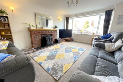 3 bedroom detached house for sale, St. Marys Road, Bingham