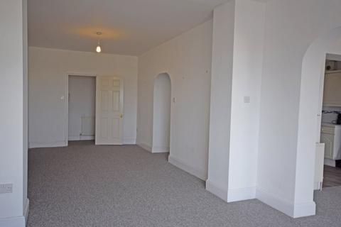 2 bedroom flat to rent, Dover Street, , Ryde