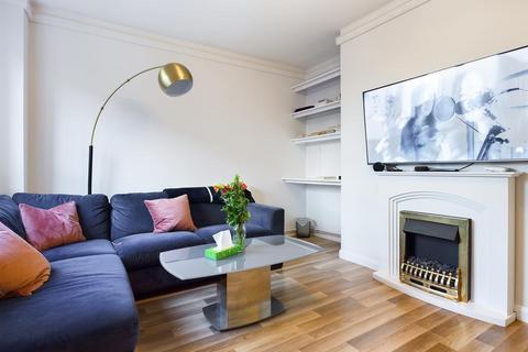 2 bedroom property for sale, Dorman Way, Swiss Cottage