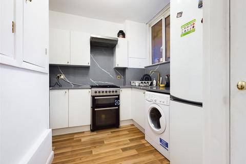 2 bedroom property for sale, Dorman Way, Swiss Cottage