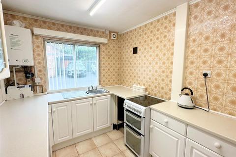 2 bedroom ground floor flat for sale, Lichfield Road, Four Oaks, Sutton Coldfield