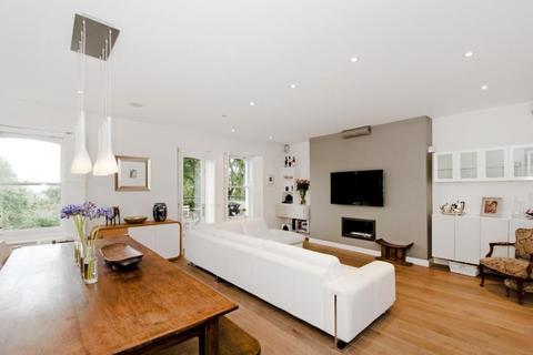 3 bedroom flat to rent, Fitzjohns Avenue, Hampstead,London,  NW3