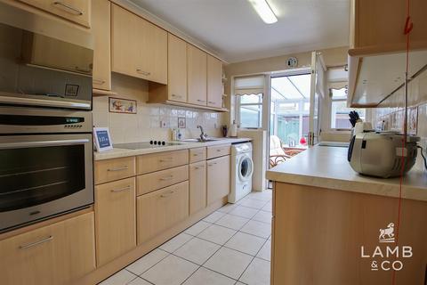 1 bedroom semi-detached bungalow for sale, Botanical Way, Clacton-On-Sea CO16