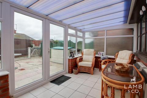 1 bedroom semi-detached bungalow for sale, Botanical Way, Clacton-On-Sea CO16