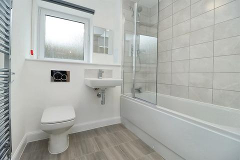 2 bedroom flat to rent, Edinburgh EH6