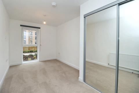 2 bedroom flat to rent, Edinburgh EH6