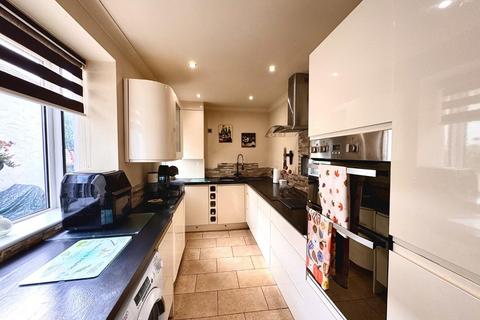 3 bedroom house for sale, Brunshaw Road, Burnley