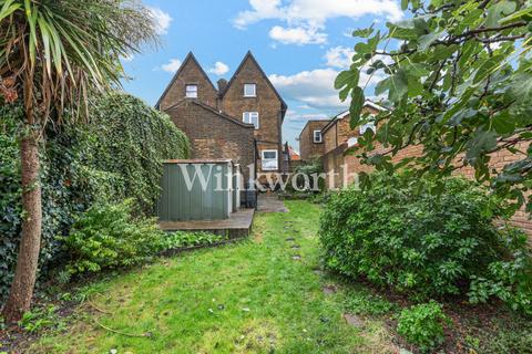 2 bedroom ground floor flat for sale, Philip Lane, London, N15