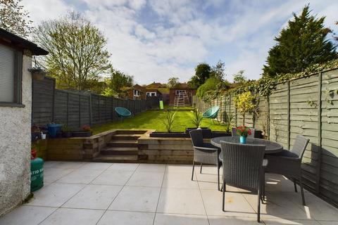 472 Chipstead Valley Road, Coulsdon, CR5 3BG