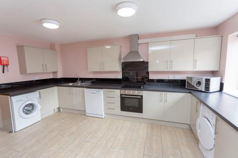 6 bedroom flat to rent, Ranelagh Terrace, Leamington Spa, CV31