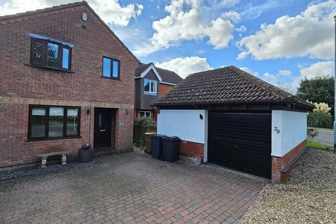 4 bedroom detached house for sale, Walnut Road, Bottesford, Nottingham