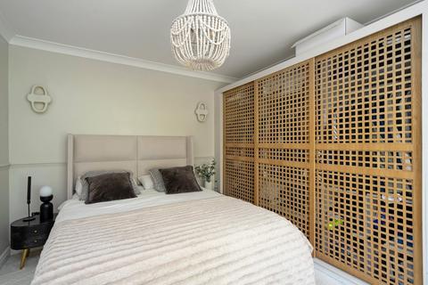 61 Cavendish Avenue, London, W13 0JY