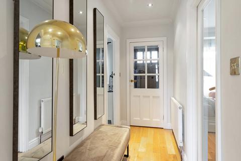 61 Cavendish Avenue, London, W13 0JY