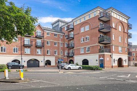 2 bedroom apartment for sale, St. Peter's Court, St. Peter's Street, Worcester.  WR1 2PJ