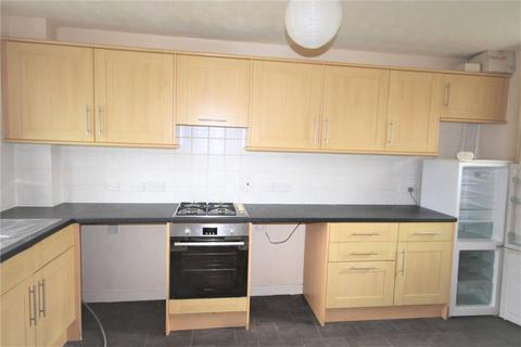 2 bedroom house to rent, Orchard Mead, Royal Wootton Bassett SN4