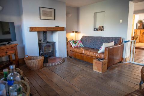 3 bedroom cottage for sale, High Street, Thornham