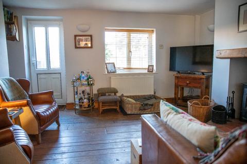 3 bedroom cottage for sale, High Street, Thornham