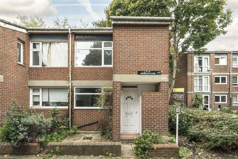 2 bedroom end of terrace house to rent, Hevelius Close, Greenwich, SE10