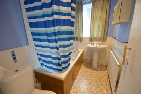 15 Ivel Road, Shefford, SG17 5LB