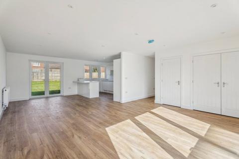 2 bedroom bungalow for sale, Eady Road, Heyford Park, Upper Heyford, Bicester, OX25