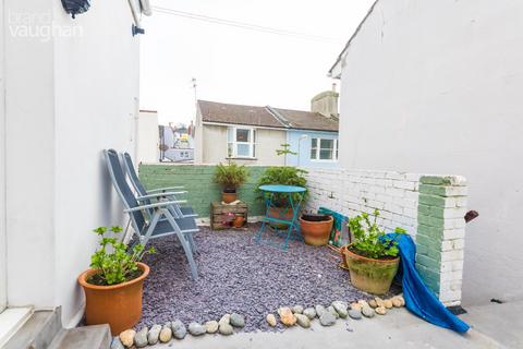 2 bedroom flat to rent, Islingword Road, Brighton, East Sussex, BN2