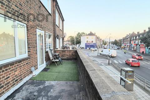 3 bedroom flat to rent, Brooks Mansions, Green Lane, Goodmayes, IG3 9RU