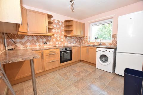 3 bedroom flat to rent, Overlees, Barlow, Dronfield