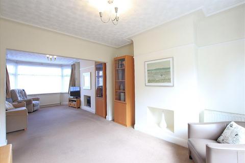 21 Morland Gardens, Southall, UB1 3DY
