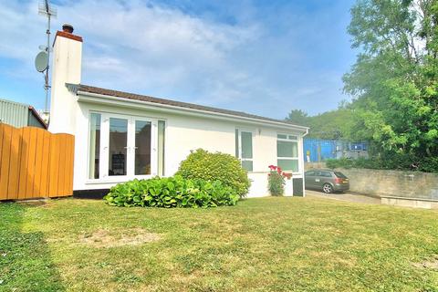 3 bedroom bungalow for sale, Guilford Road, Hayle, TR27 5HU