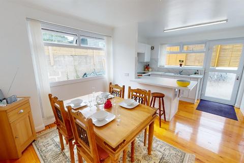 44 Guildford Road, Hayle, TR27 5HU