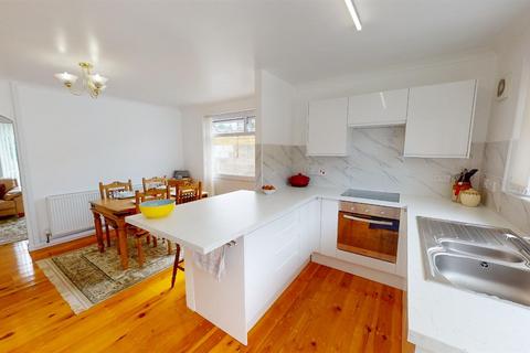 44 Guildford Road, Hayle, TR27 5HU