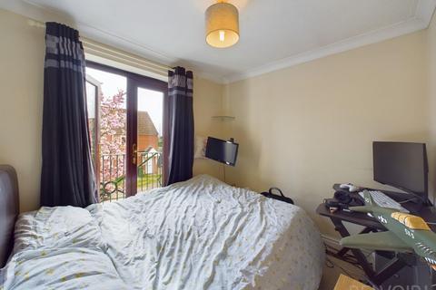 2 bedroom cluster house to rent, Blenheim Way, Watton, IP25