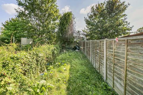 109a Ecclesbourne Road, Thornton Heath, CR7 7BR