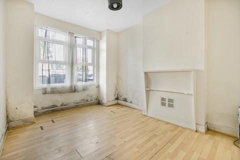 109a Ecclesbourne Road, Thornton Heath, CR7 7BR