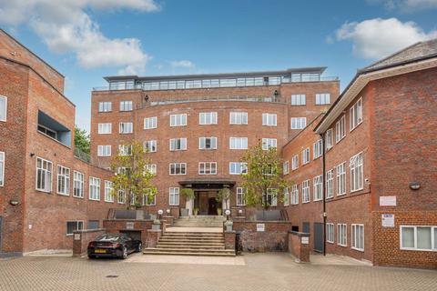 1 bedroom flat for sale, Upper Richmond Road, Putney, London, SW15