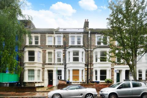 3 bedroom flat to rent, Harvist Road, Queen's Park, London, NW6