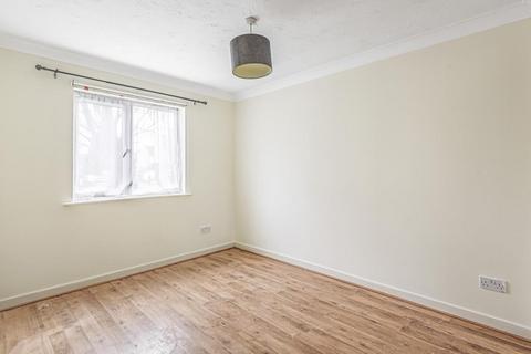 2 bedroom maisonette for sale, High Wycombe,  Buckinghamshire,  HP13