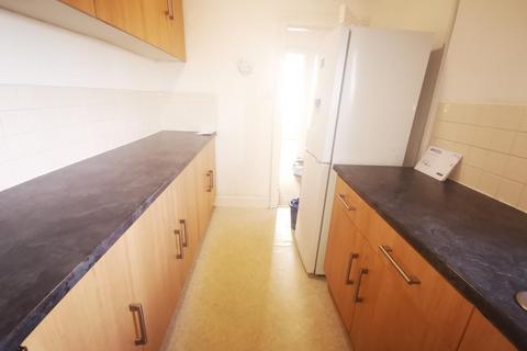 2 bedroom flat to rent, Cooperative Buildings, Seaton Delaval, NE25