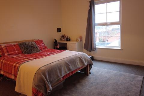 5 bedroom flat to rent, Lincoln LN2