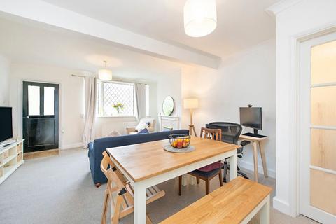 2 bedroom semi-detached house to rent, Victoria Cottages, Richmond, Surrey