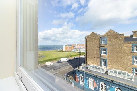 2 bedroom flat for sale, Eastern Esplanade, Cliftonville, CT9