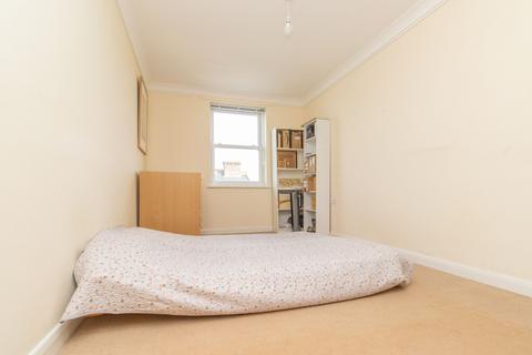 2 bedroom flat for sale, Eastern Esplanade, Cliftonville, CT9