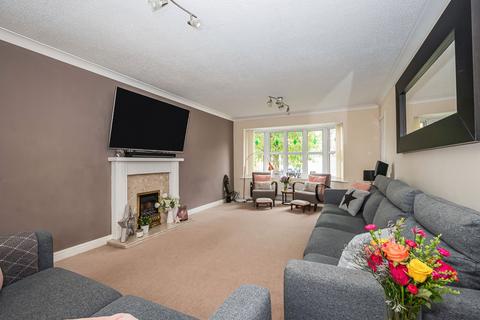 4 bedroom detached house for sale, Carter Drive, Beverley HU17