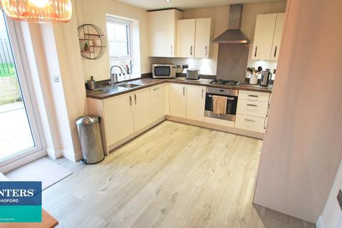 9 Fetlock Drive, Bradford, BD2 3FH