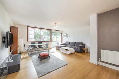 2 bedroom flat for sale, The Quadrangle, Hyde Park, London