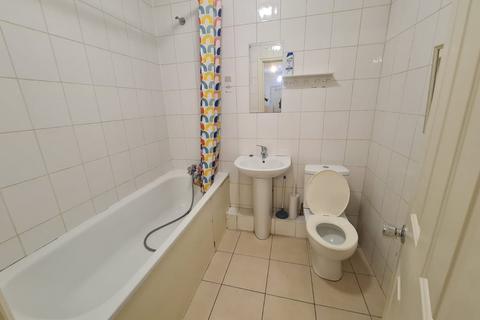 1 bedroom apartment to rent, Lewisham Way, 37-39 Lewisham Way, New Cross